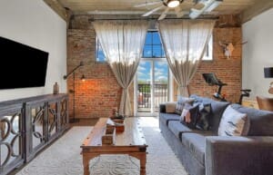 Skyscape- Lofted Luxury Condo Waco/Baylor/Downtown - D&L Vacation Rentals